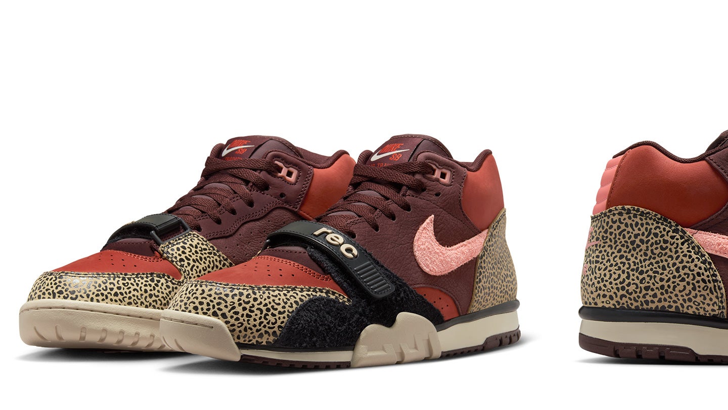 国内新品 NIKE SB AIR TRAINER 1 QS POLAR BLACK DEEP ROYAL BLUE ナイキ エア トレーナー ポーラー ブラック ブルー CI6892-001 27cm US9 NIKE SB×Arts-RecAIR TRAINER 1 QS カラー：limestone⁄pink ouartz