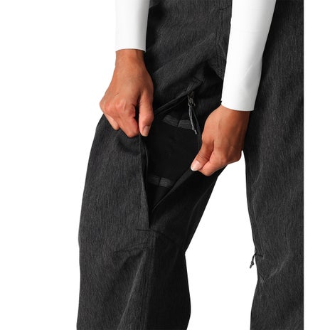 686 Aura Insulated Cargo Pant in Hello Kitty Black Denim