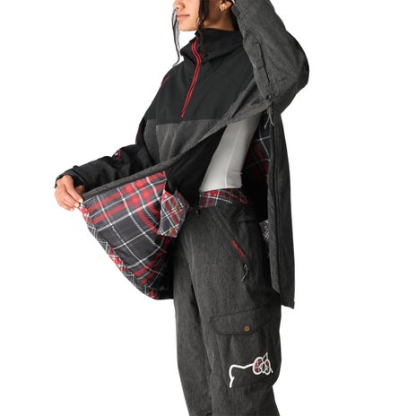 686 Upton Insulated Anorak in Hello Kitty Black Denim