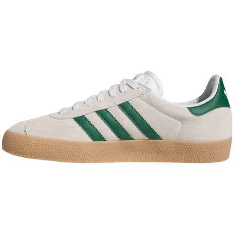 Adidas Gazelle ADV Shoe in Crystal White/Gum