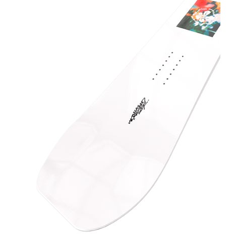 Bataleon Tornado x Beyond Medals Snowboard 2026 in Multi