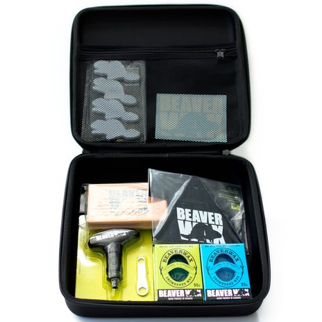 Beaver Snowboard Wax Kit in Multi
