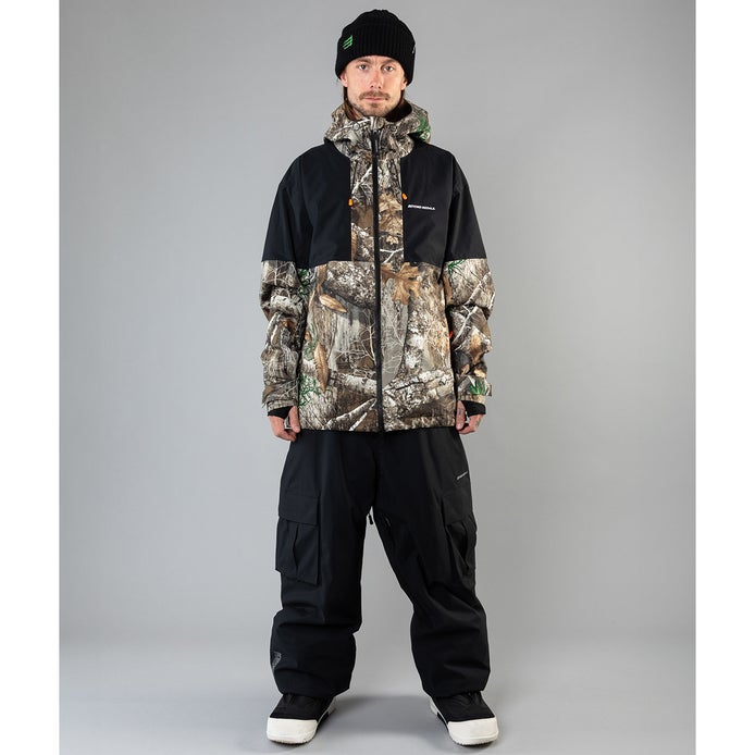 Beyond Medals Full Zip 2L x Realtree Camo Jacket in Realtree