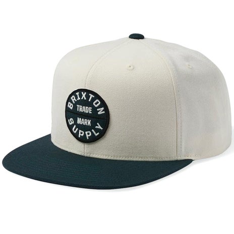 Brixton Oath III Snapback in Charcoal/Off White