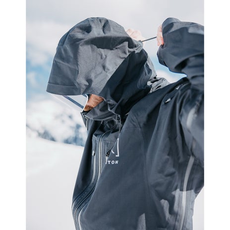 Burton [ak] Swash Gore-Tex 2L Jacket in True Black
