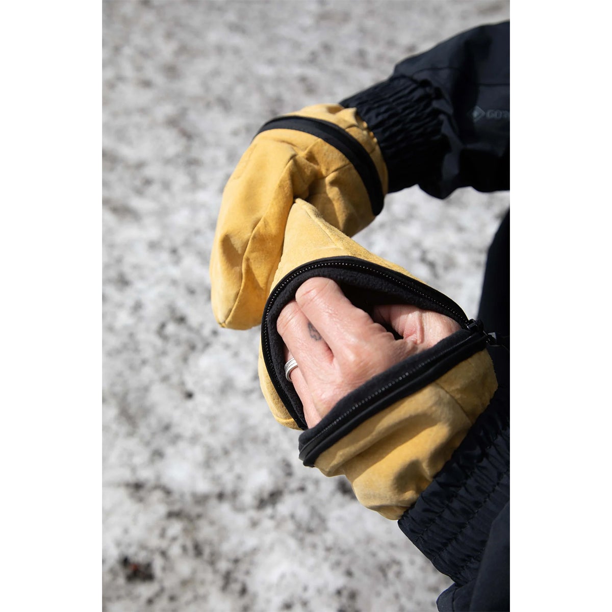 Deathgrip Ghoul Leather Mittens in Tan | Boardertown
