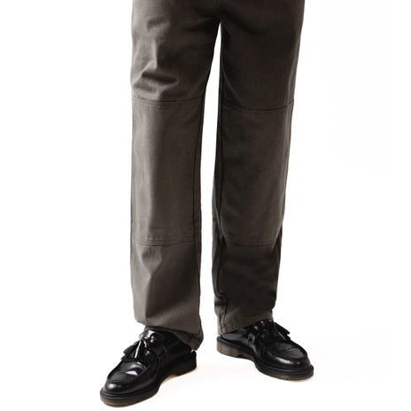 Former Distend Double Knee Pant in Bark