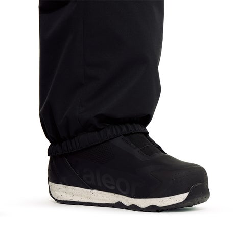 Horsefeathers Baron Pants in Black