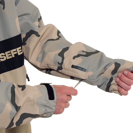 Horsefeathers Gordie Jacket in Desert Camo