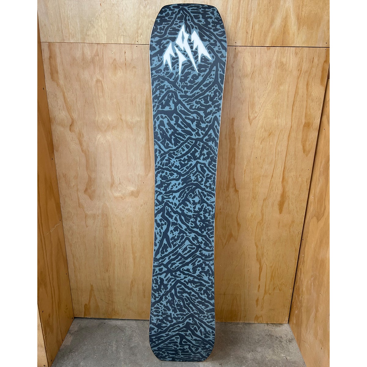 Jones Aviator 2.0 Snowboard 2026 Ex Demo in 156 | Boardertown