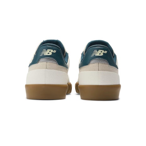 NB Numeric 272 Shoe in Sea Salt/Teal