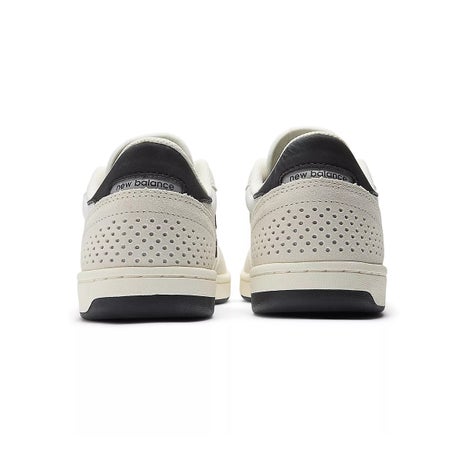 NB Numeric 440 V2 Shoe in Sea Salt/Black
