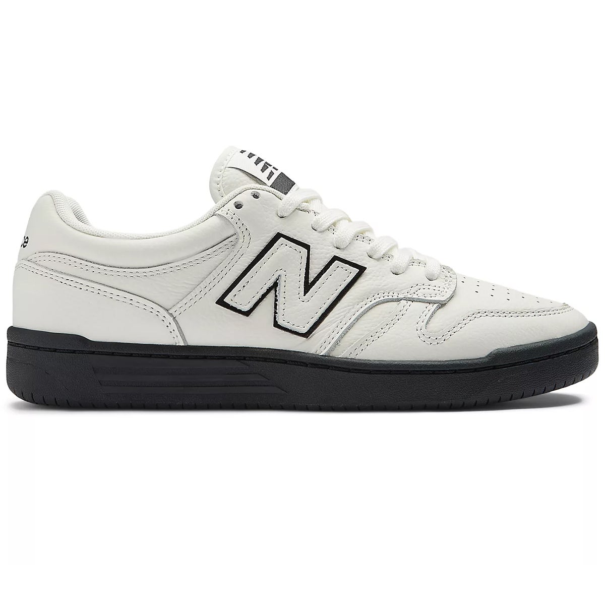 NB Numeric 480 Shoe in White Boardertown