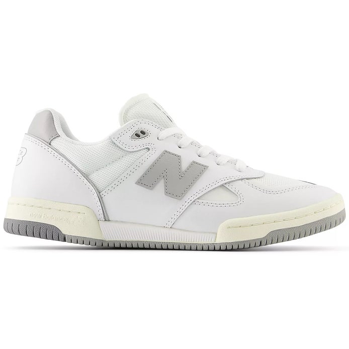 NB Numeric 600 Shoe in White/Grey