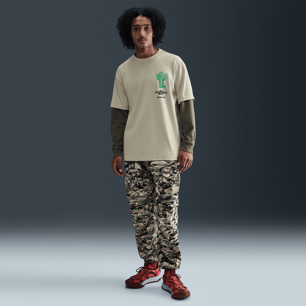 Nike ACG Cacti T-Shirt in Lt Khaki | Boardertown