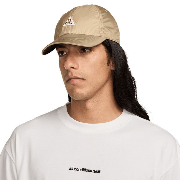 Nike ACG Dri-Fit Club Cap in Parachute Beige
