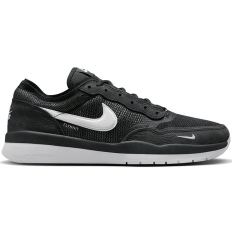 Nike PS8 Shoe in Black/White
