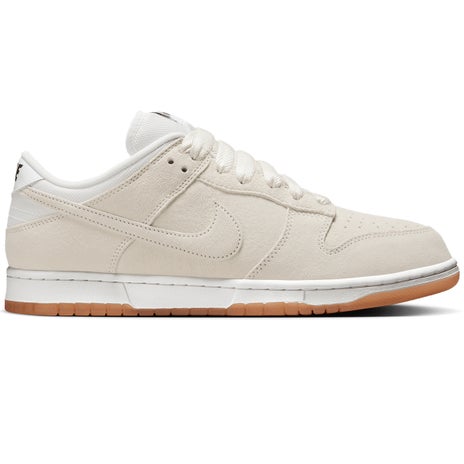 Nike SB Dunk Low Pro B Shoe in Pale Ivory/White