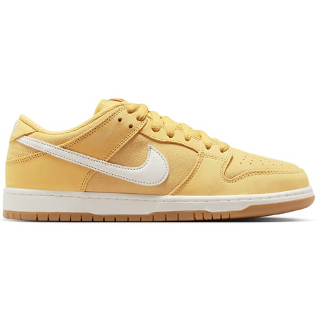 Nike SB Dunk Low Pro Shoe in Saturn Gold/Sail/Solar Flare
