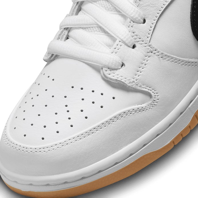 Nike SB Dunk Low Pro Shoe in White/Black/Gum