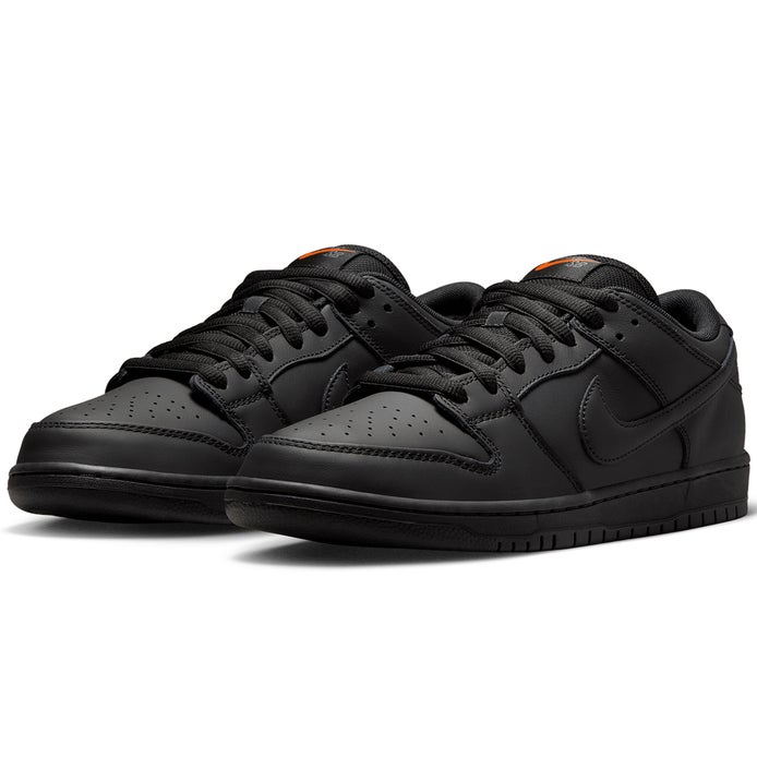 Nike SB Dunk Low Pro Triple Black Shoe in Black/Black/Black