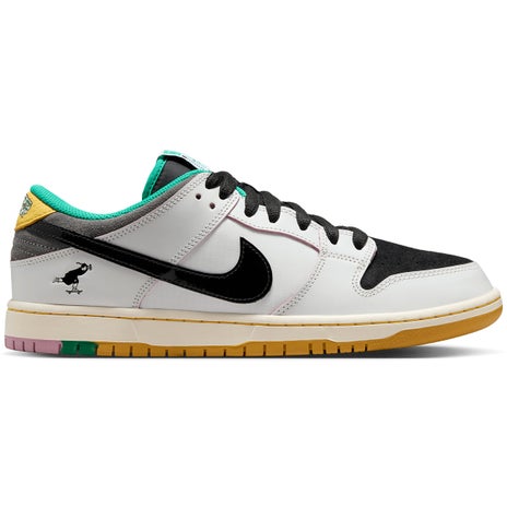 Nike SB Dunk Low Pro x CSEF Shoe in Summit White/Black-White-Iron Grey