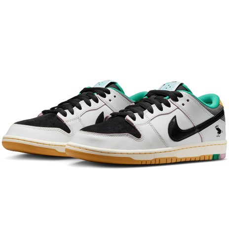 Nike SB Dunk Low Pro x CSEF Shoe in Summit White/Black-White-Iron Grey