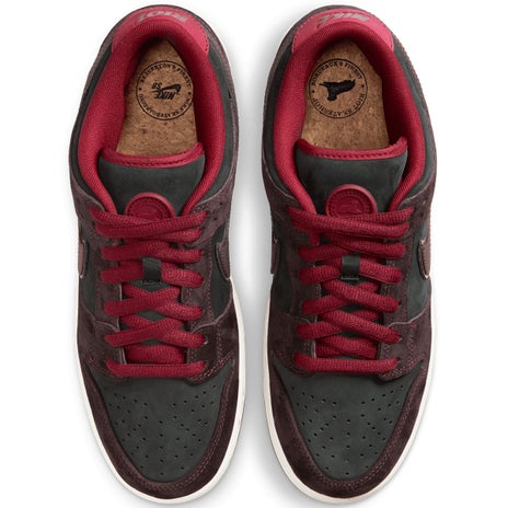 Nike SB Dunk Low Pro x Riot Shoe in Mahogany/Team Red