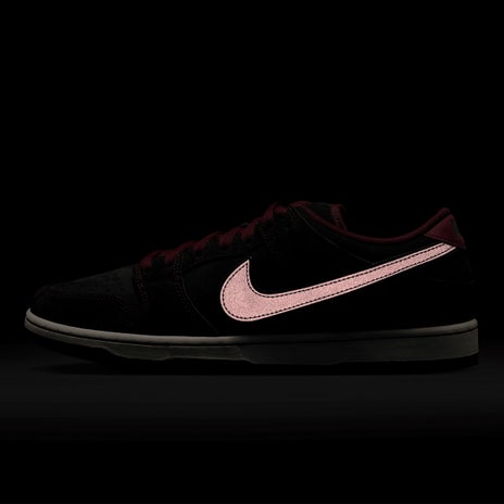 Nike SB Dunk Low Pro x Riot Shoe in Mahogany/Team Red
