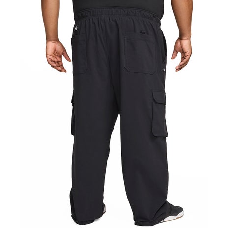 Nike SB Kearny Cargo Pant in Black/White