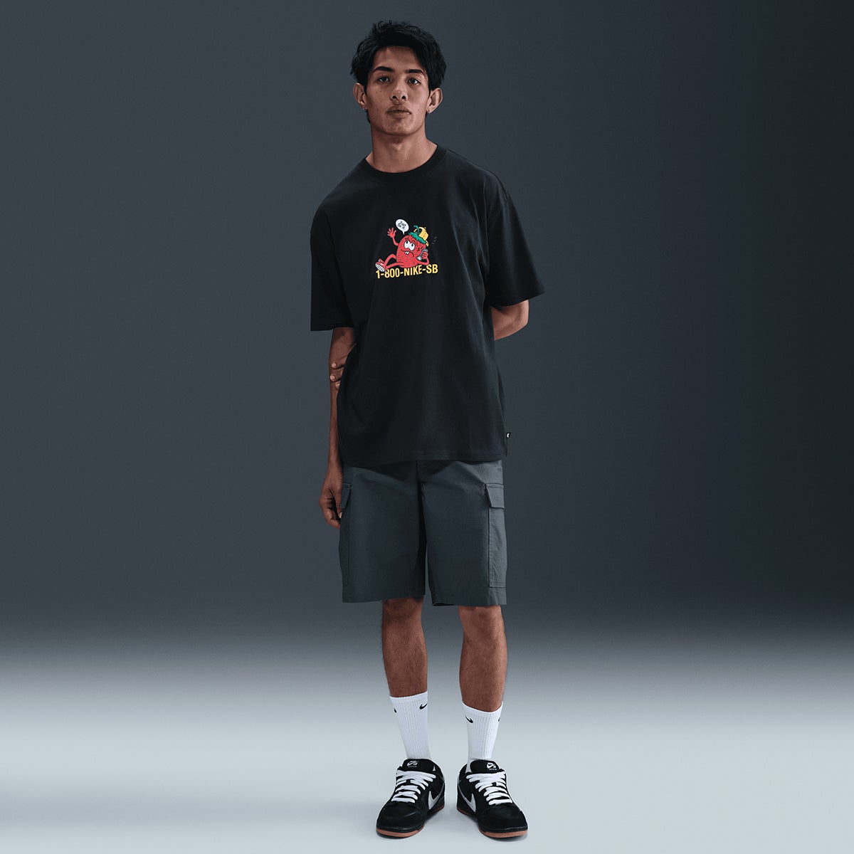 Nike SB Max90 Flip Phone T-Shirt in Black | Boardertown