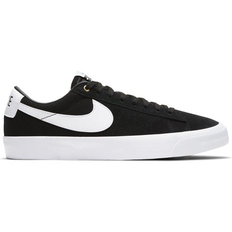 Nike SB Zoom Blazer Low GT in Black/White/Gum