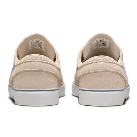 Nike SB Zoom Janoski OG+ Shoe in Sanddrift/Smokey Blue/Thunder Blue