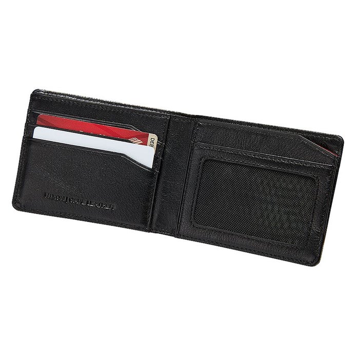 Nixon Cape Leather Wallet in Black