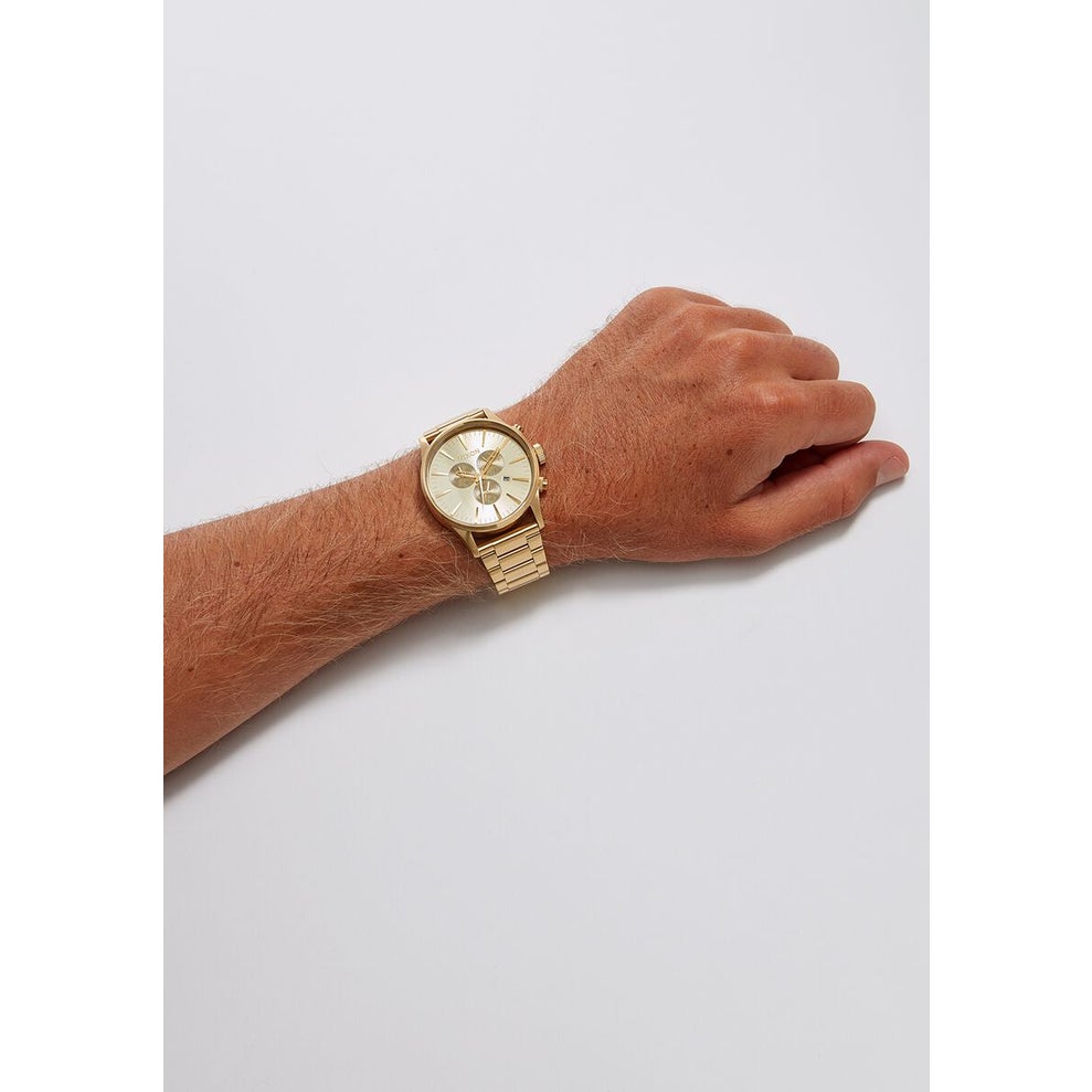 Nixon Sentry Chrono in All Gold | Boardertown