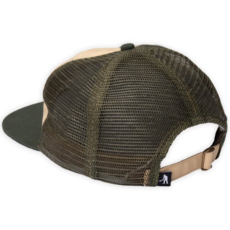 Passport Fast Duck Workers Trucker in Cream/Elm