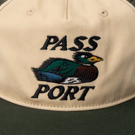 Passport Fast Duck Workers Trucker in Cream/Elm