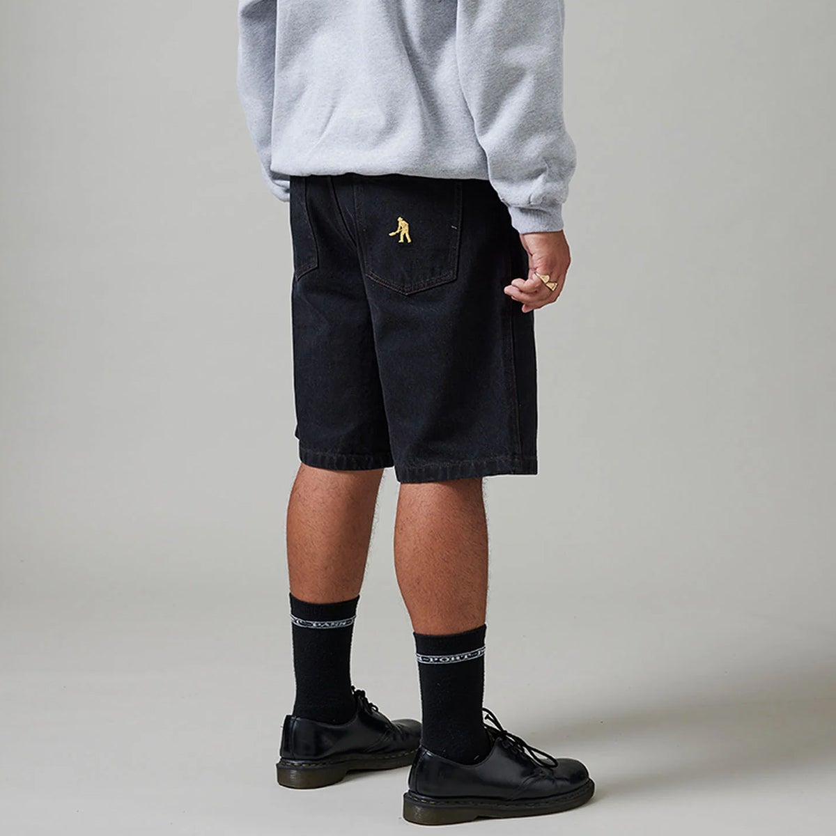 PASSPORT DENIM SHORT WASHED BLACK