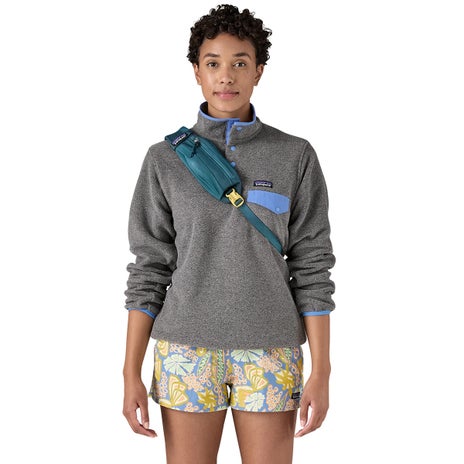 Patagonia Atom Sling 8L in Wetland Blue