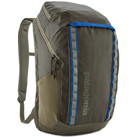 Patagonia Black Hole Pack 32L in Basin Green