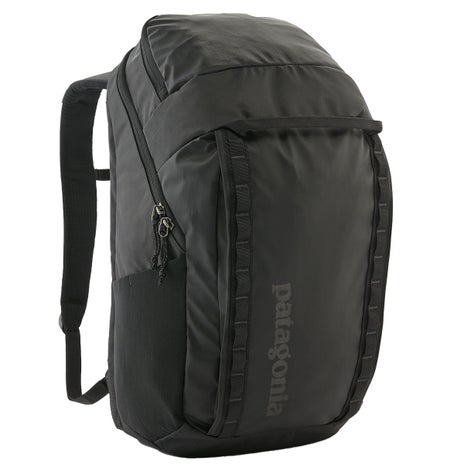 Patagonia Black Hole Pack 32L in Black