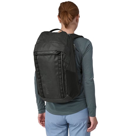 Patagonia Black Hole Pack 32L in Black