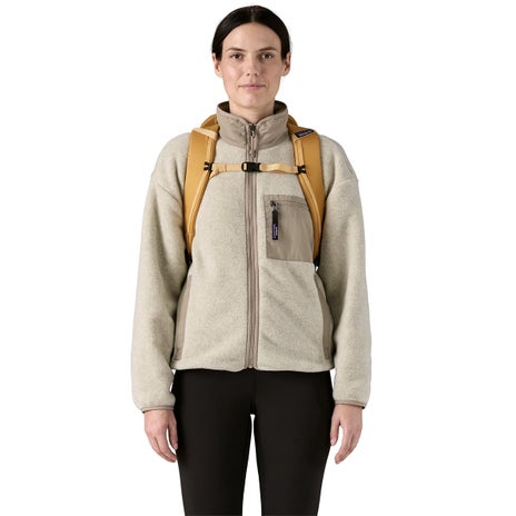 Patagonia Black Hole Pack 32L in Pufferfish Gold/Beeswax Tan