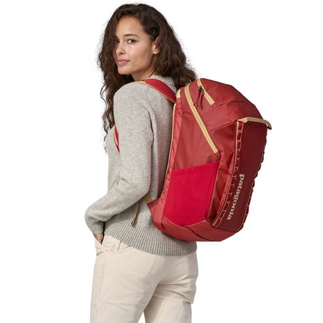 Patagonia Black Hole Pack 32L in Touring Red