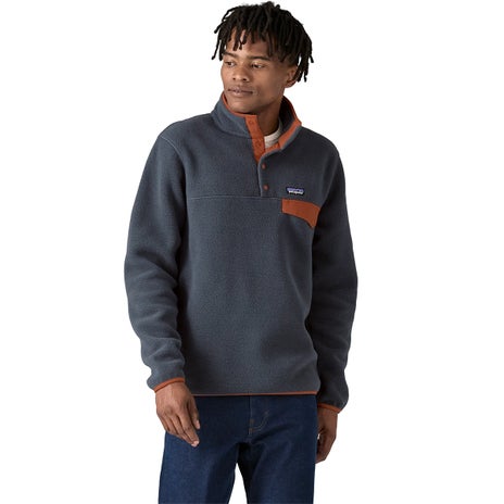 Patagonia Lightweight Synchilla Snap-T Fleece Pullover in Smolder Blue/Burnished Red