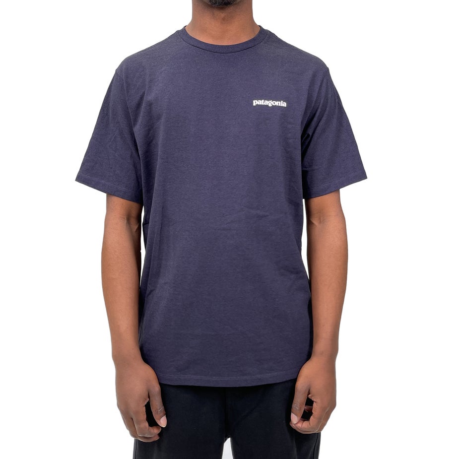 Patagonia P-6 Logo Responsibili-Tee in Piton Purple