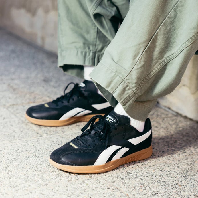 Reebok Hammer Street Shoe in Black/Gold/Gum