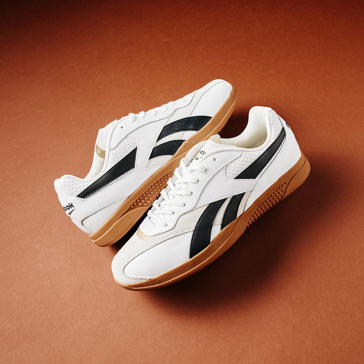 Reebok Sneaker White Gold Reebok Hammer Street Shoe