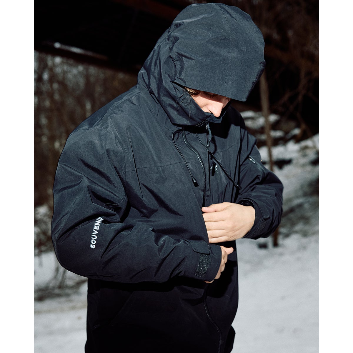 Souvenir 3 Ply Shell Jacket in Black | Boardertown US
