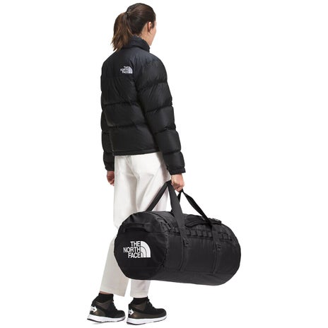 The North Face Base Camp Duffel M in Red/Black